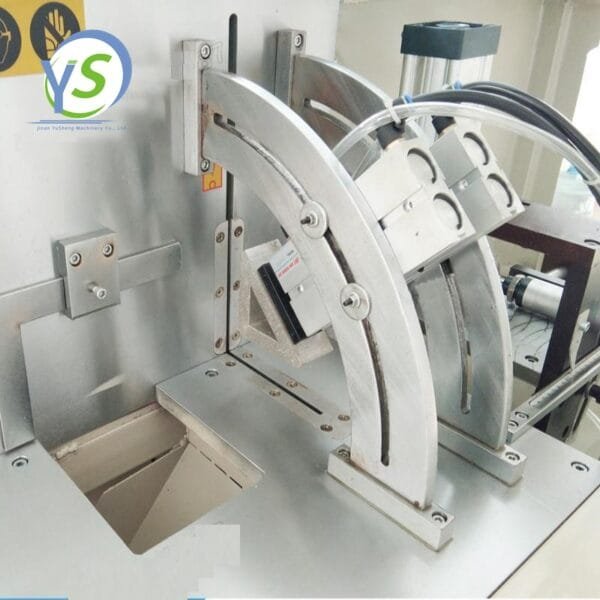 Automatic Aluminium Window Door Corner Connector Cutting Saw - Image 4